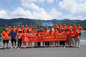 开云足球（中国）官方网站集团管理层季度培训总结会议&团建活动欢乐举行